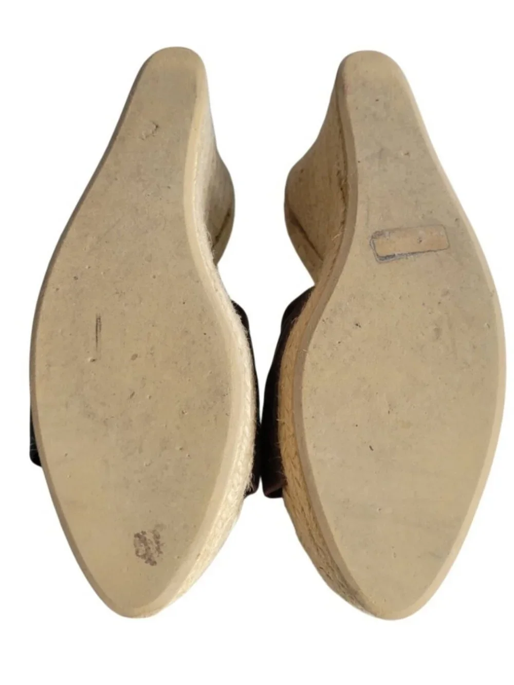 Leather and Raffia stylish high heel wedges